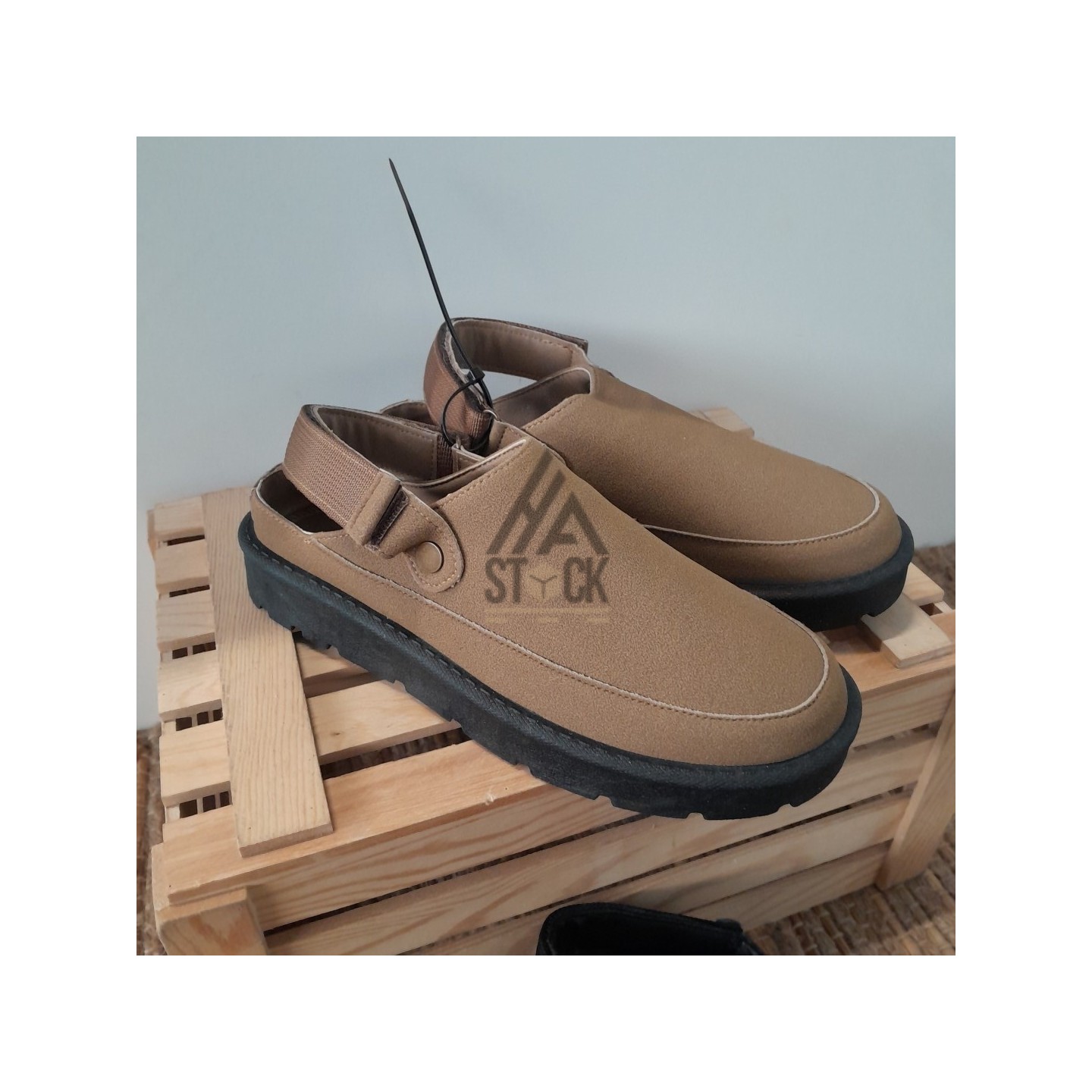 Sandale homme - UNREAL - 24 pièces