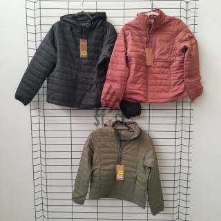 Doudoune légère - GIRLFRIEND COLLECTIVE - 21 pièces