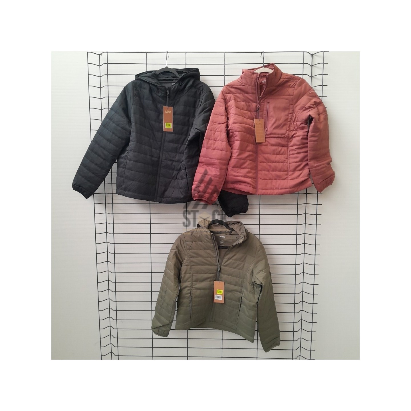 Doudoune légère - GIRLFRIEND COLLECTIVE - 21 pièces