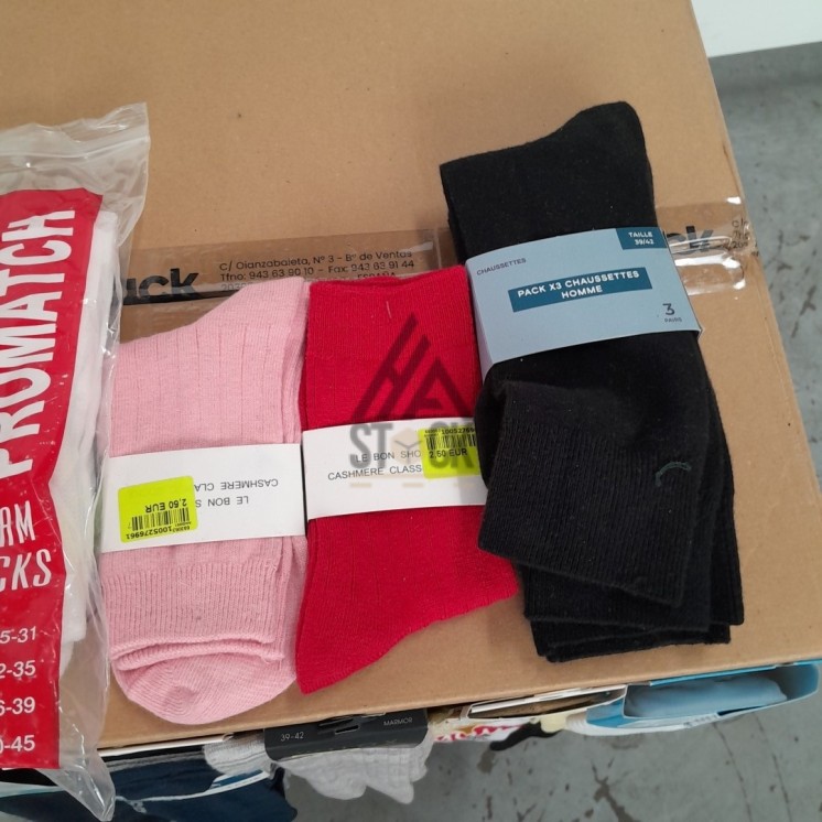 CHAUSSETTE - 300 paires