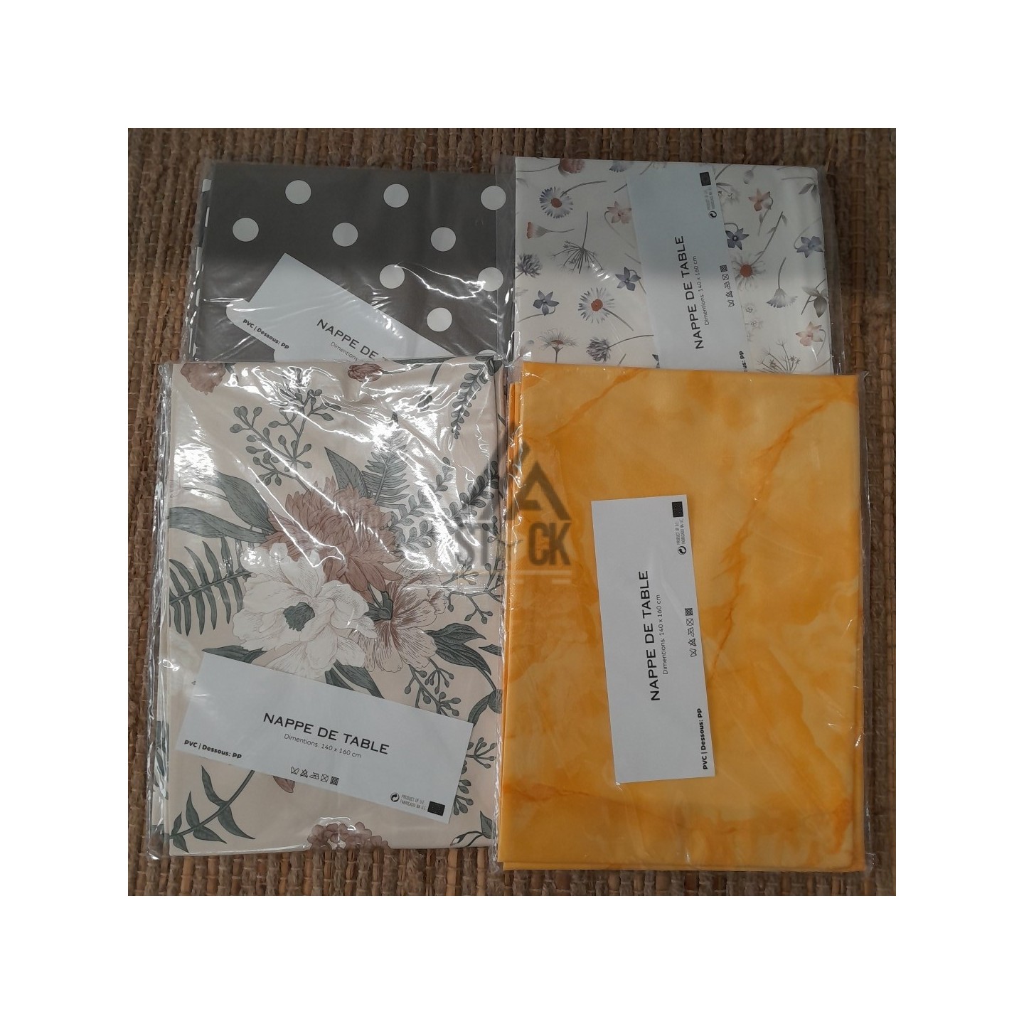 Nappe PVC imprimée - 50 pièces