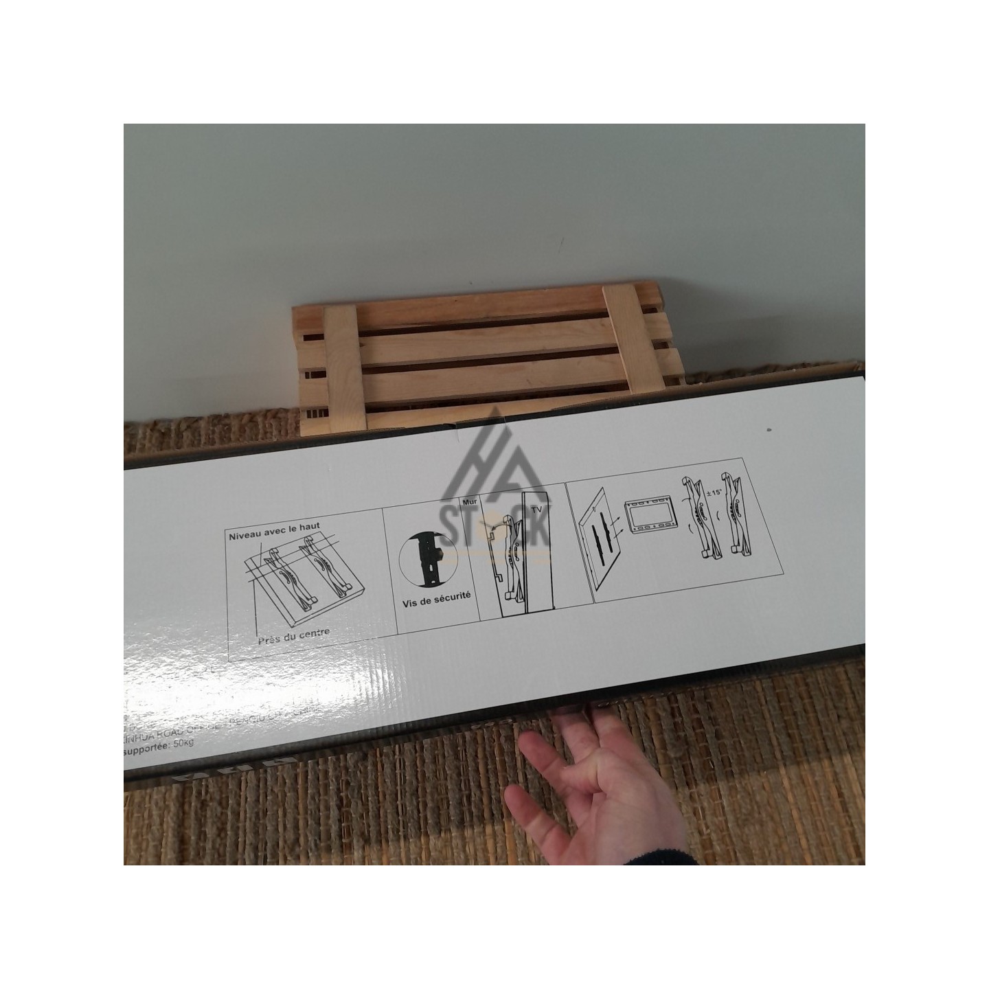 Support mural fixe universel TV - 8 pièces