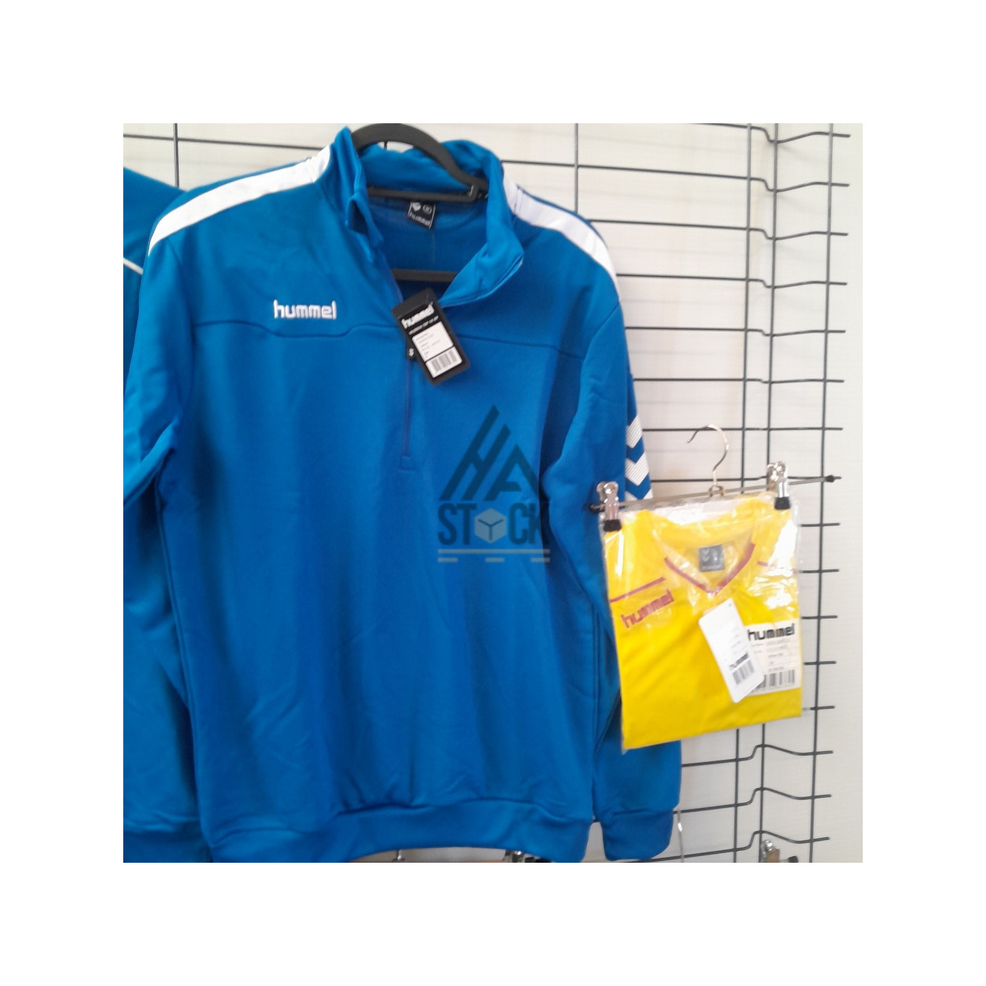 Textile de sport - HUMMEL - 35 pièces