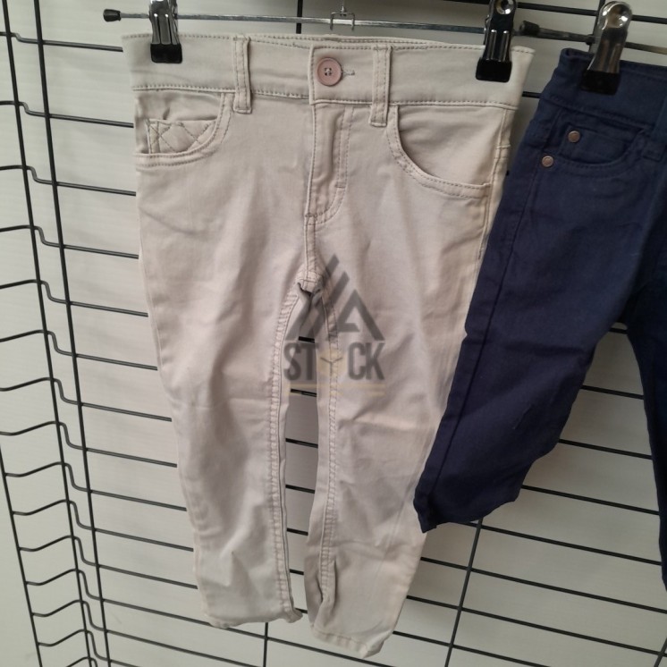 TEXTILE ENFANT de marque - 250 pièces