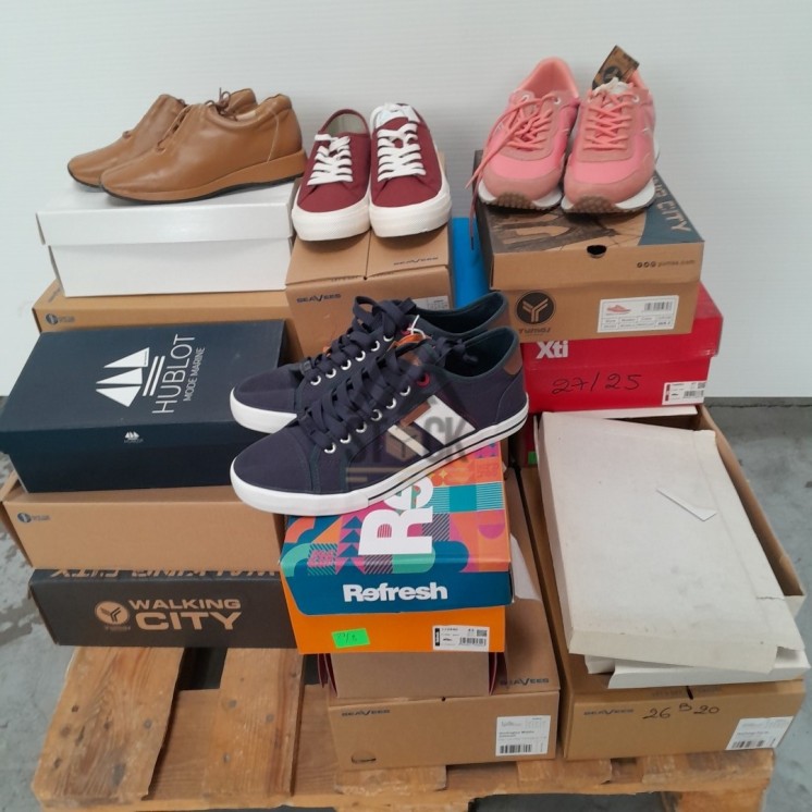 CHAUSSURE en boite  - 20 paires