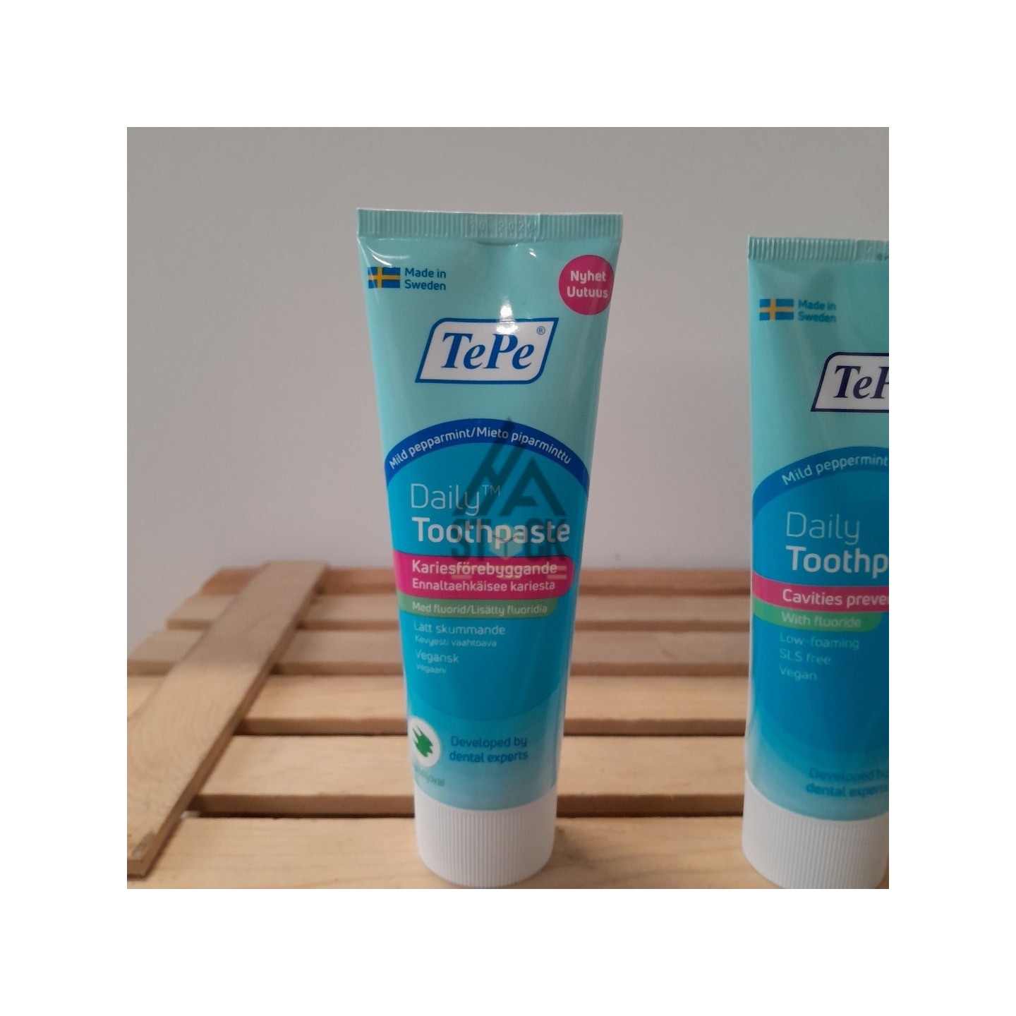 Dentifrice enfant -130 pièces