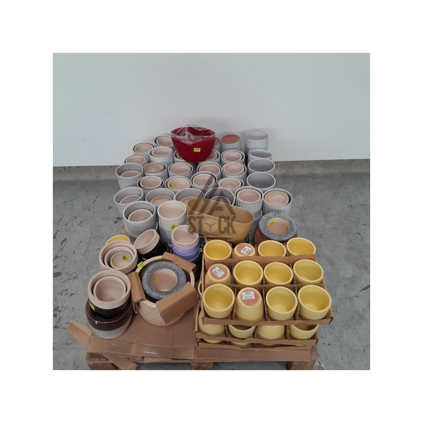 Pot de fleur - 150 pièces