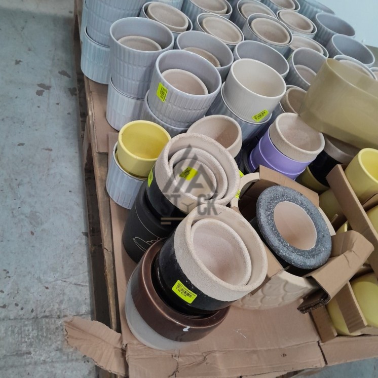 Pot de fleur - 150 pièces