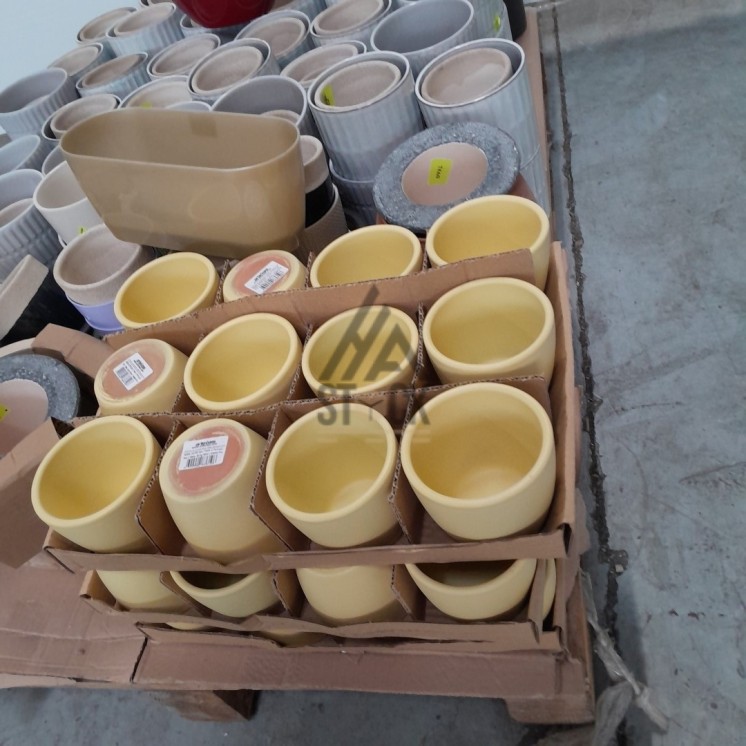 Pot de fleur - 150 pièces