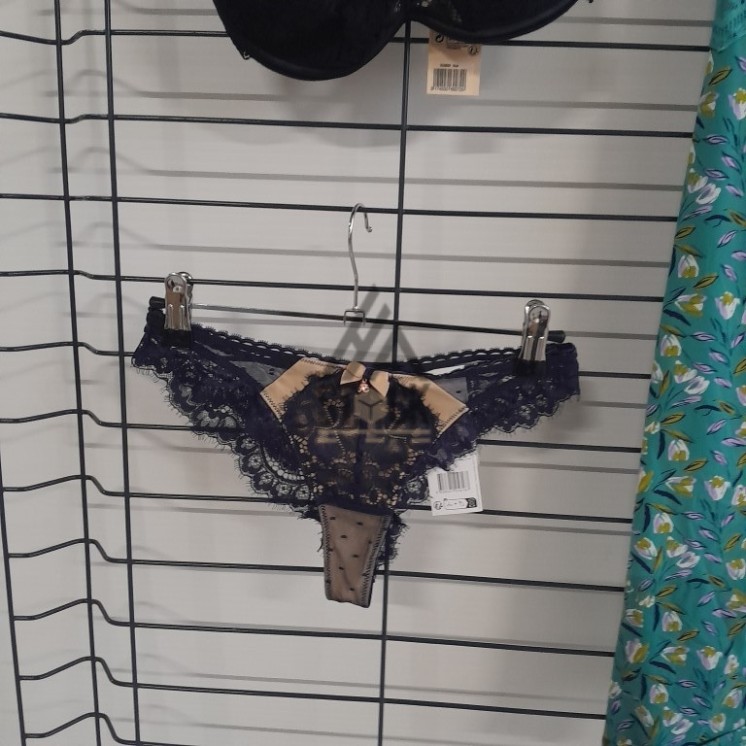 SOUS VETEMENTS DE MARQUE - 50 pièces