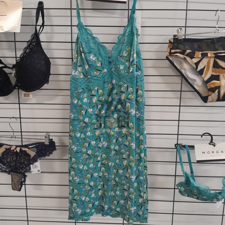 SOUS VETEMENTS DE MARQUE - 50 pièces