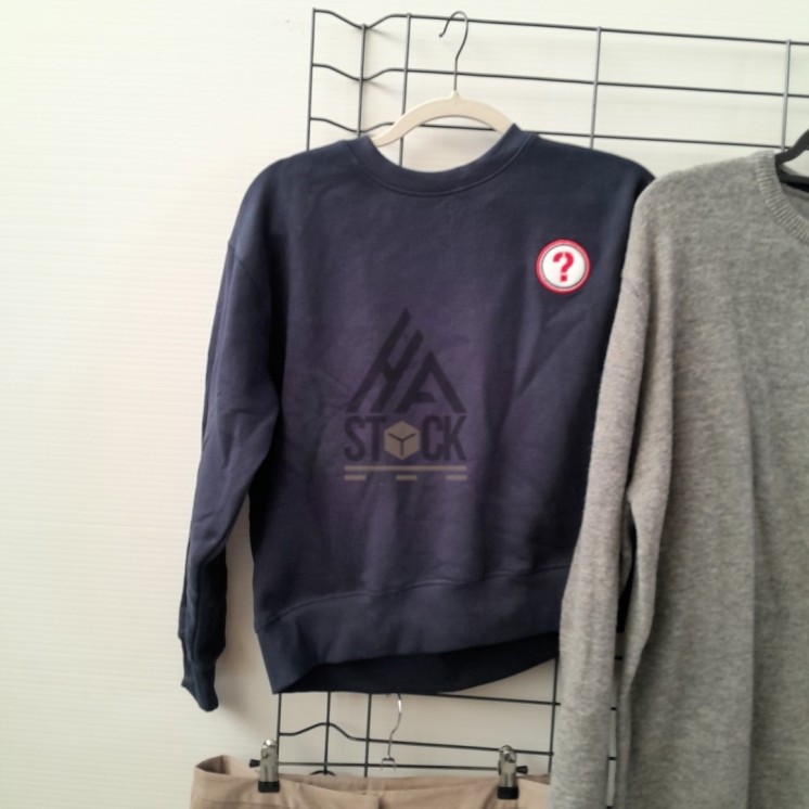 TEXTILE MARQUE  - 150 pièces