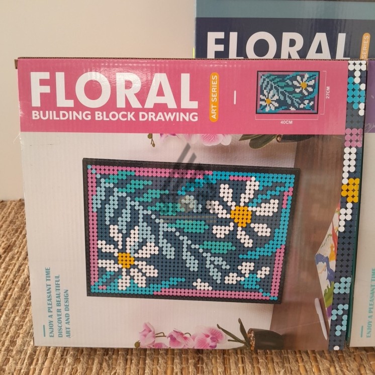 FLORAL BUILDING BLOCK DRAWING - 17 pièces
