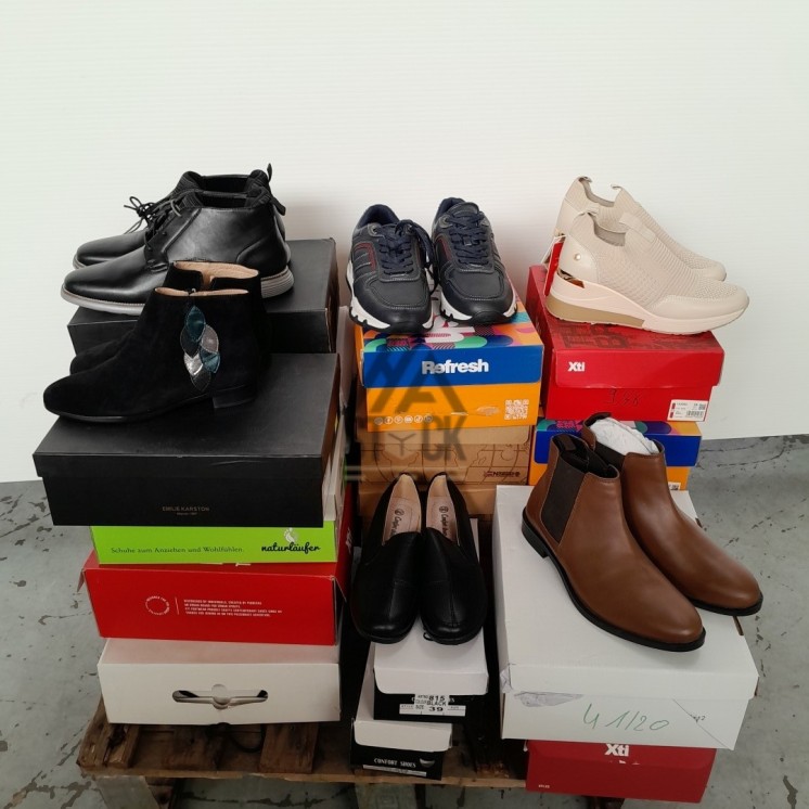 CHAUSSURE en boite  - 20 paires