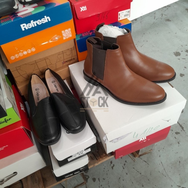 CHAUSSURE en boite  - 20 paires