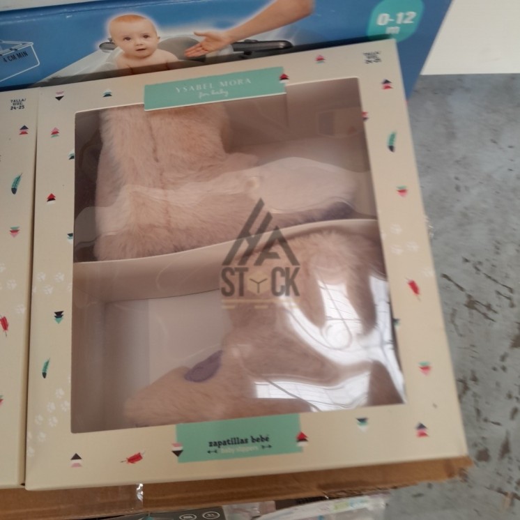 PUÉRICULTURE - 160 pièces