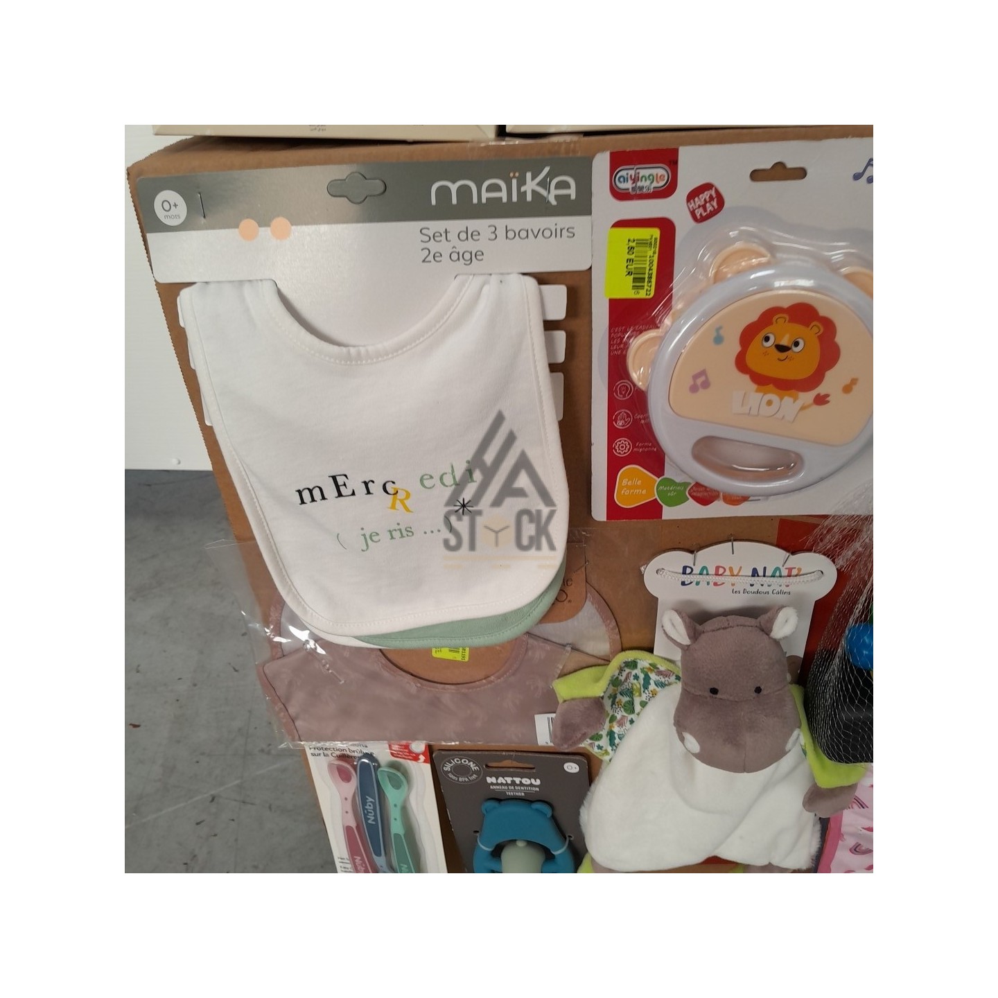 PUÉRICULTURE - 160 pièces