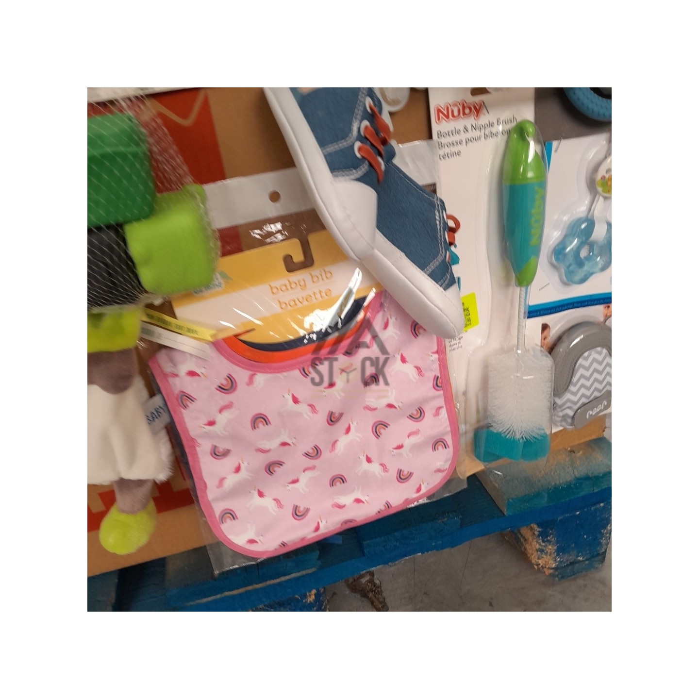 PUÉRICULTURE - 160 pièces