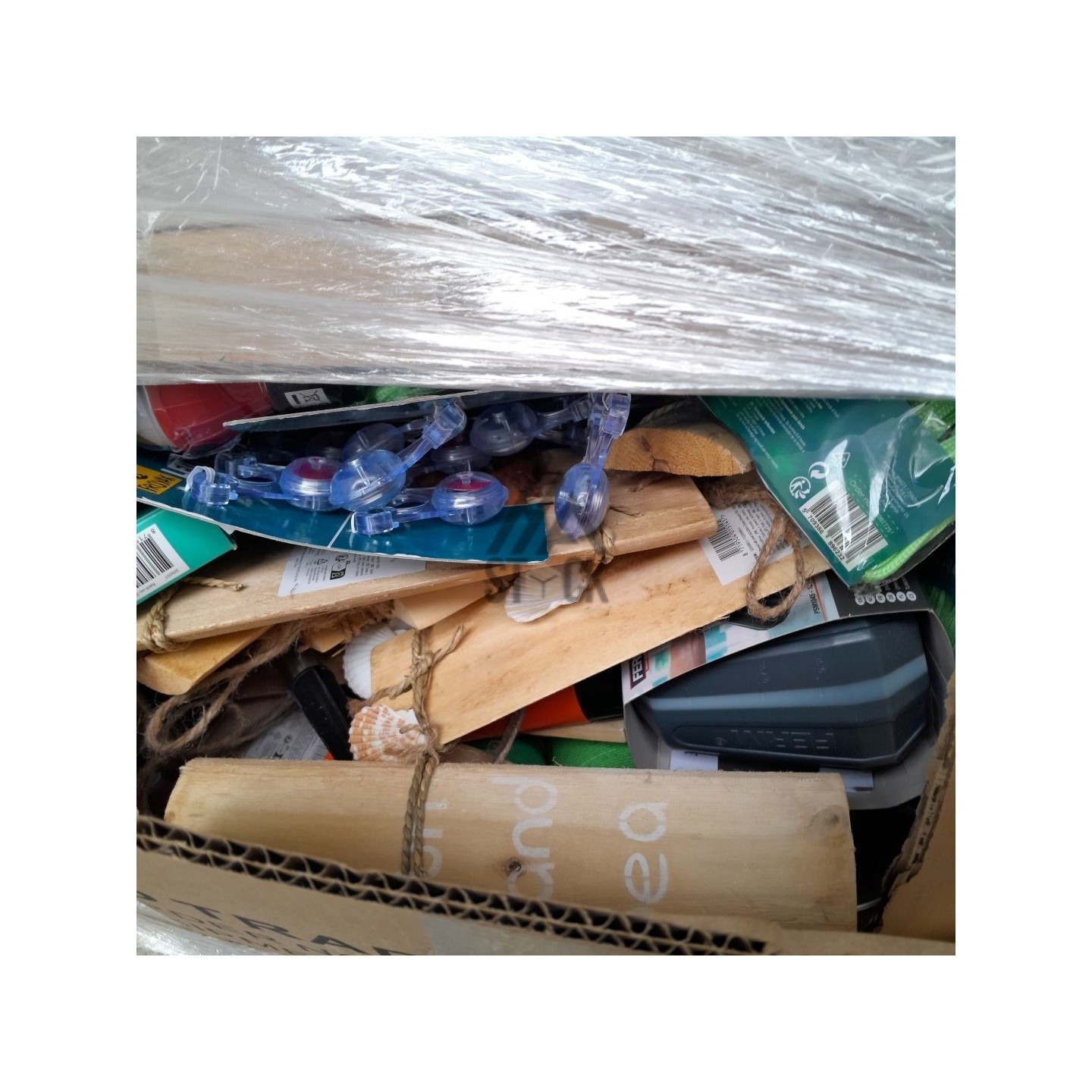 PALETTE A****N - A245