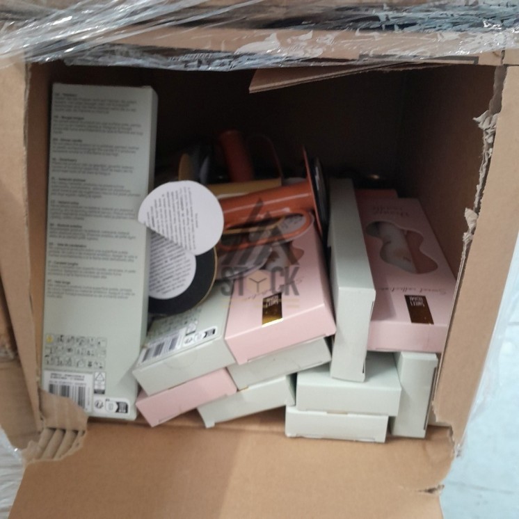 PALETTE A****N - A255