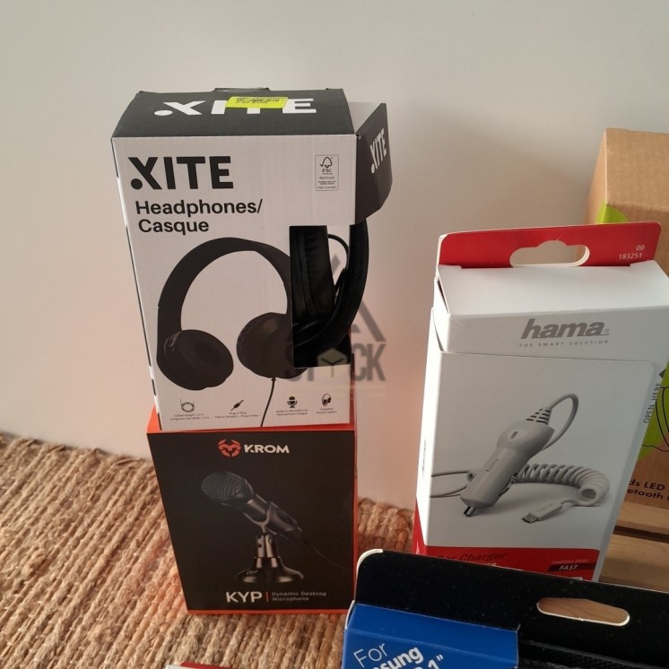 MULTIMÉDIA - 130 pièces