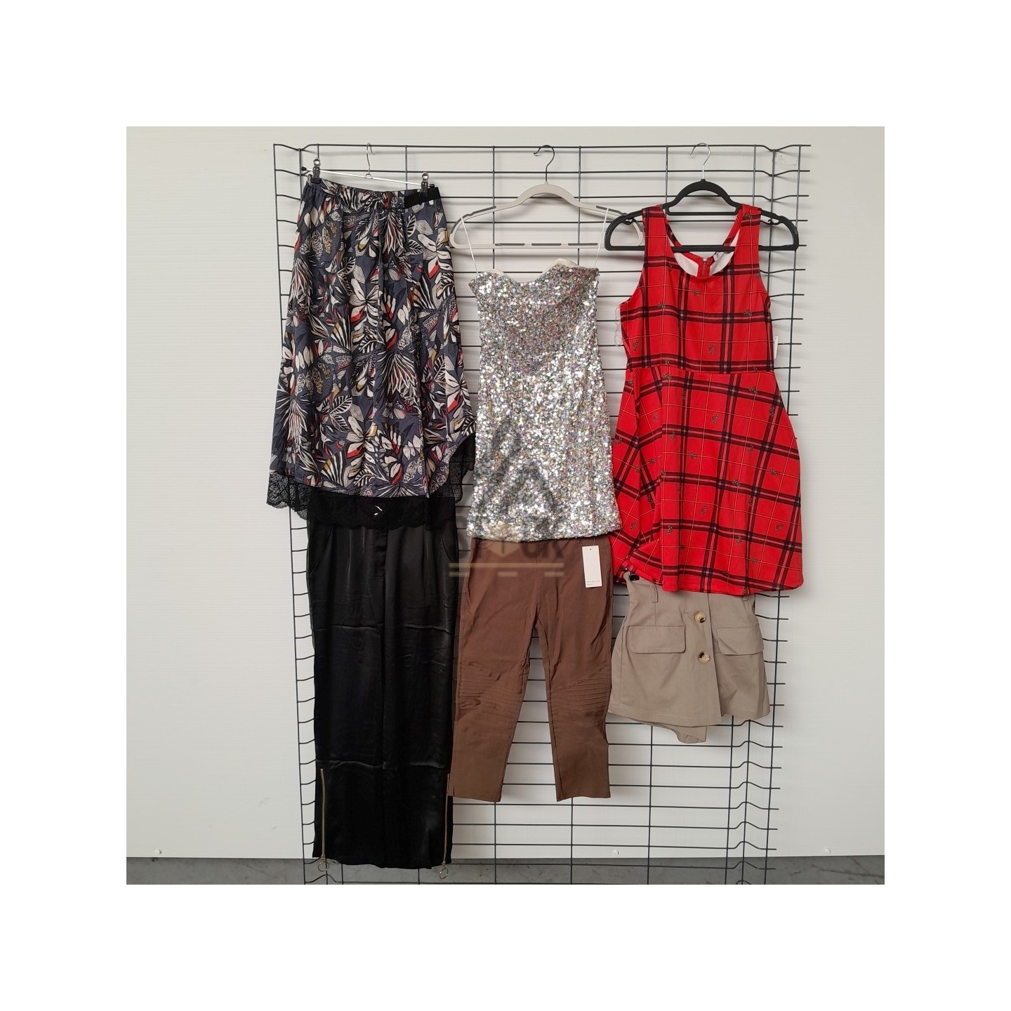 TEXTILE - 300 pièces