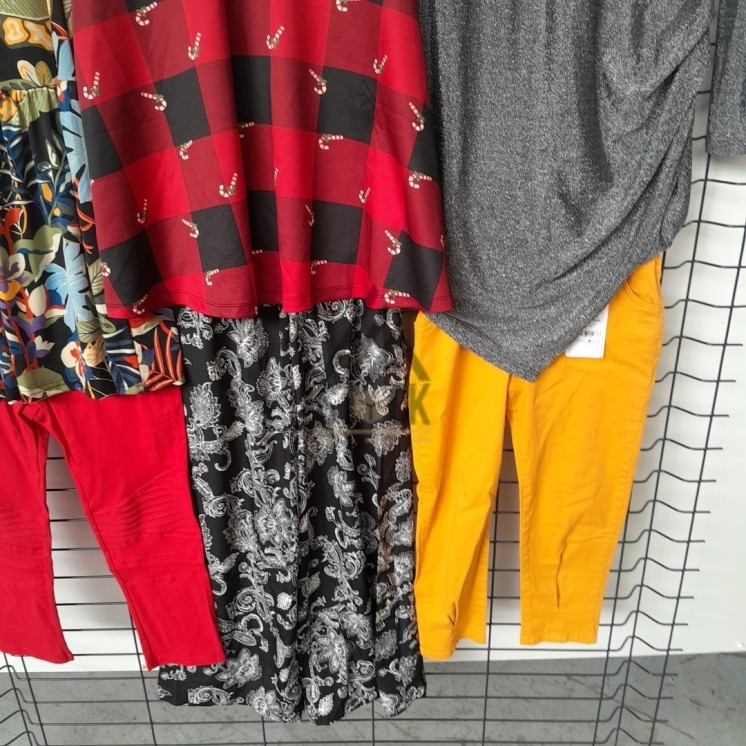 TEXTILE - 300 pièces