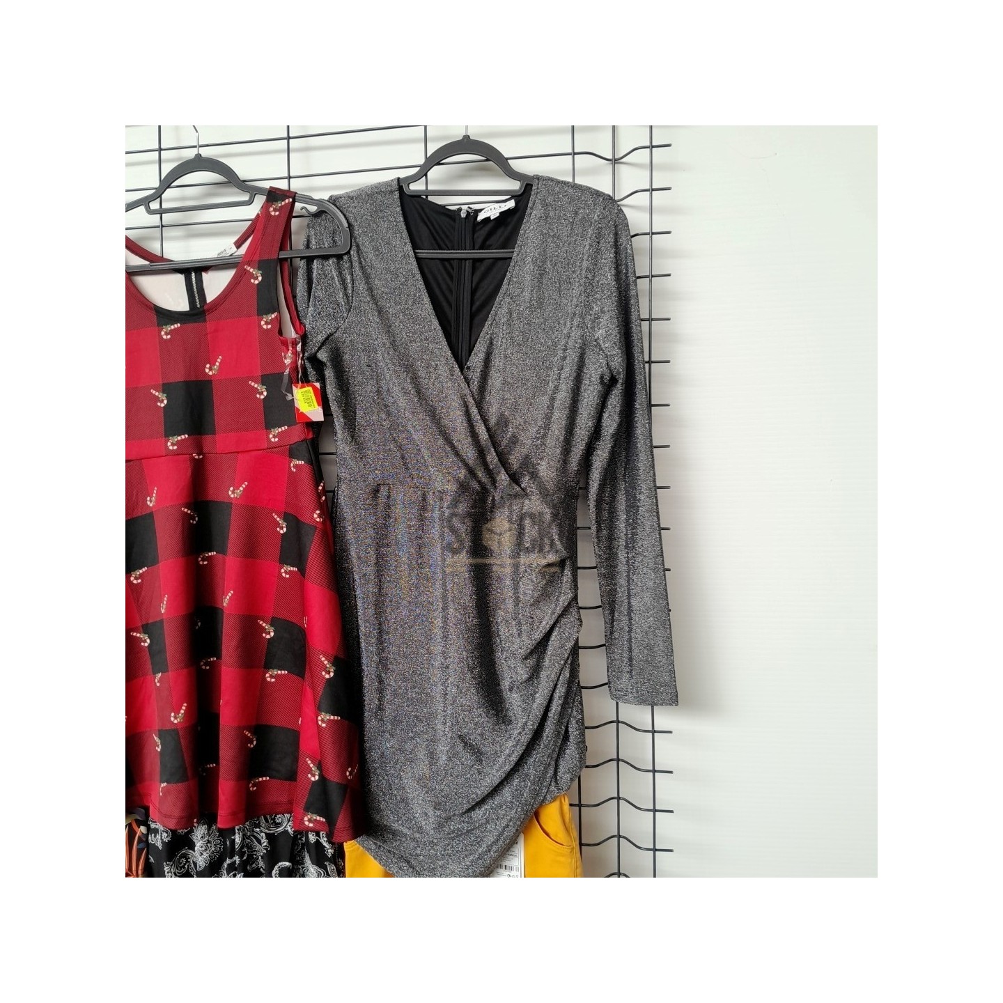 TEXTILE - 300 pièces