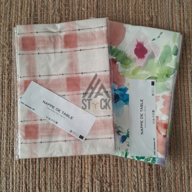 Nappe PVC imprimée - 30 pièces