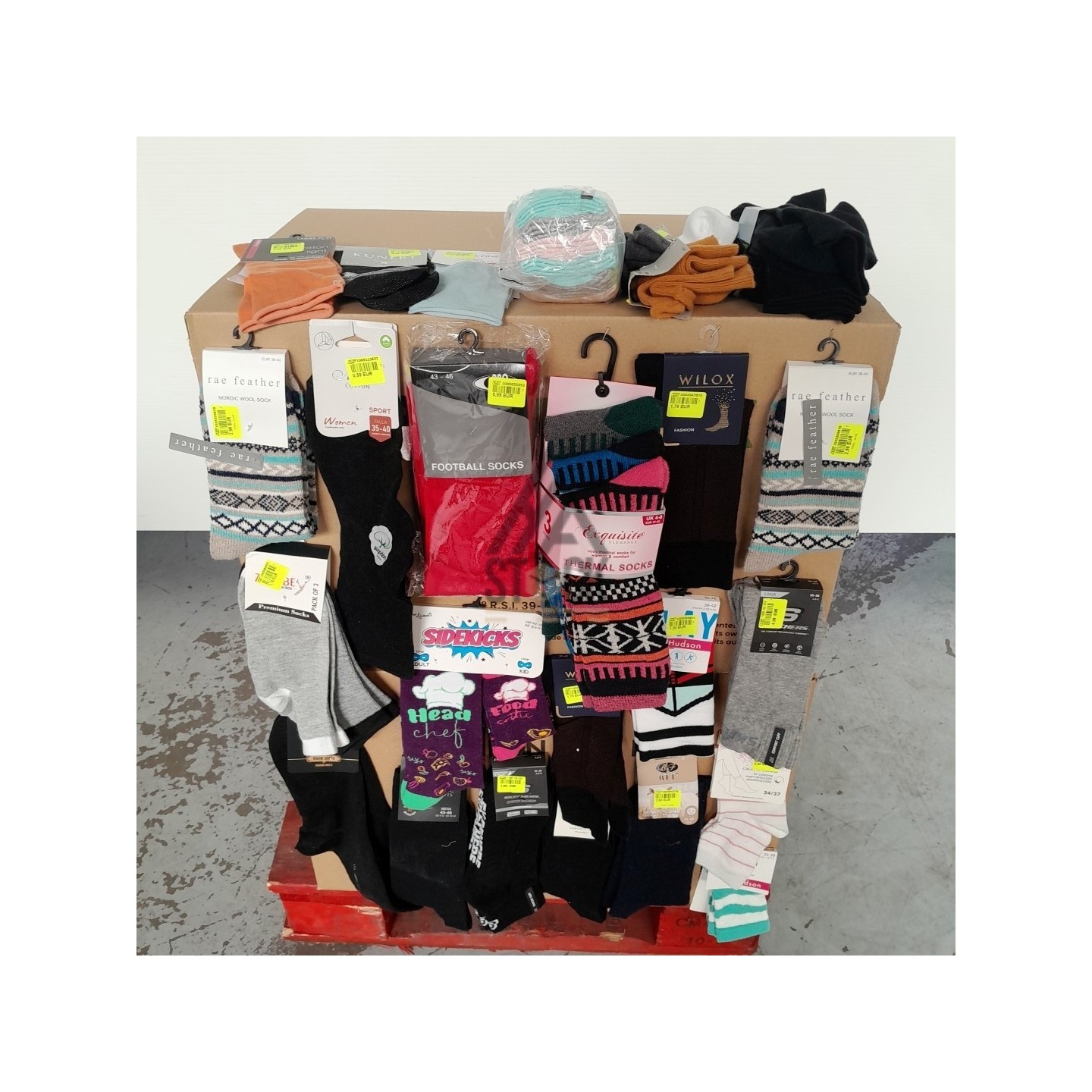 CHAUSSETTE - 300 paires