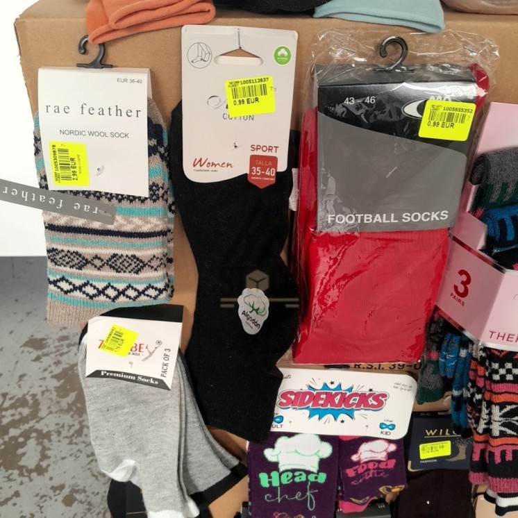 CHAUSSETTE - 300 paires