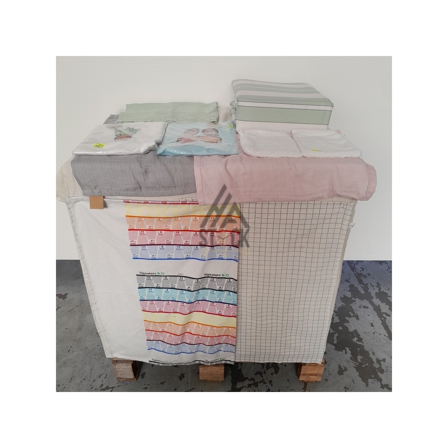 LINGE DE MAISON VRAC - 220 pièces