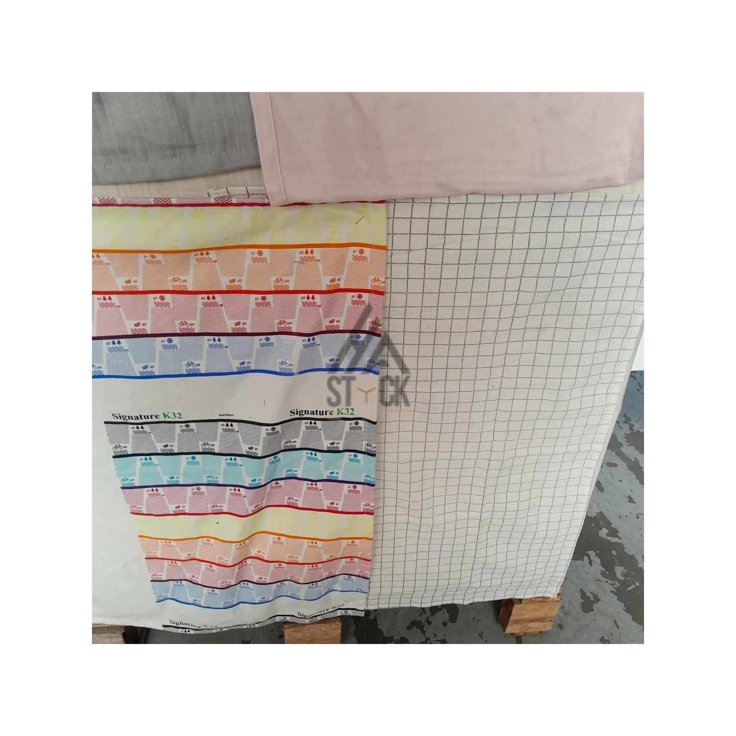 LINGE DE MAISON VRAC - 220 pièces