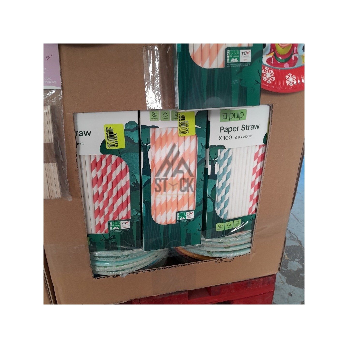 VAISSELLE JETABLE - 320 pièces