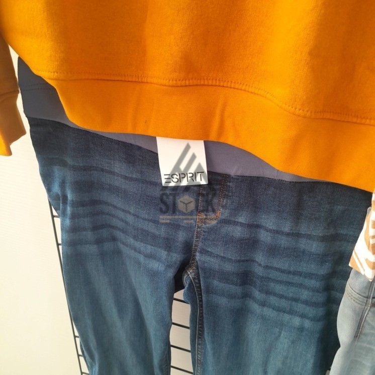 TEXTILE MARQUE  - 150 pièces