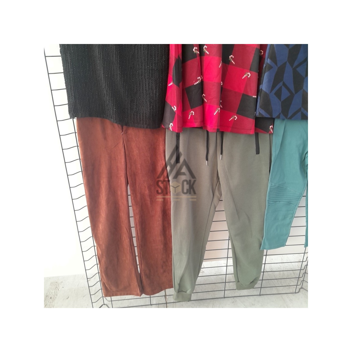 TEXTILE - 300 pièces