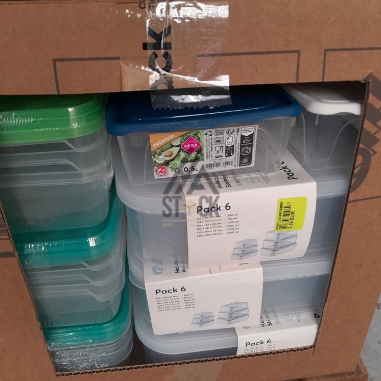 VAISSELLE PLASTIQUE - 220 pièces