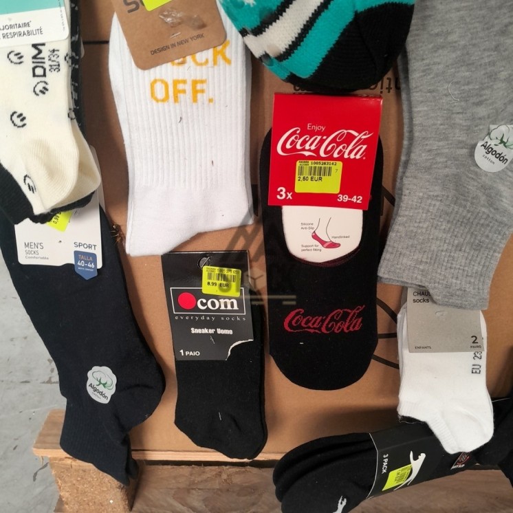 CHAUSSETTE - 300 paires