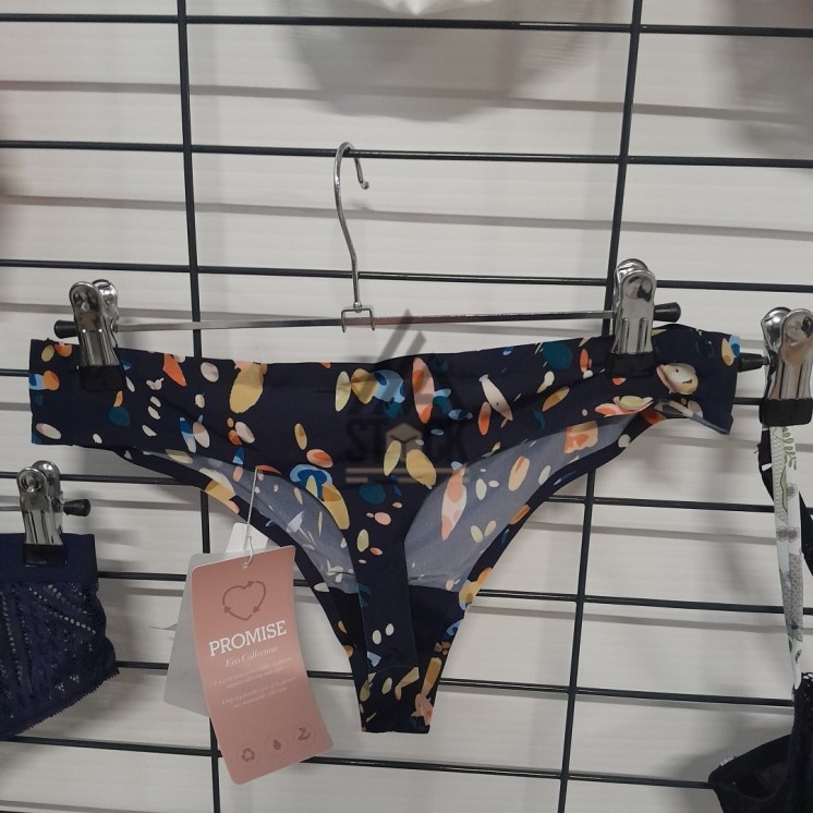 SOUS VETEMENTS DE MARQUE - 50 pièces