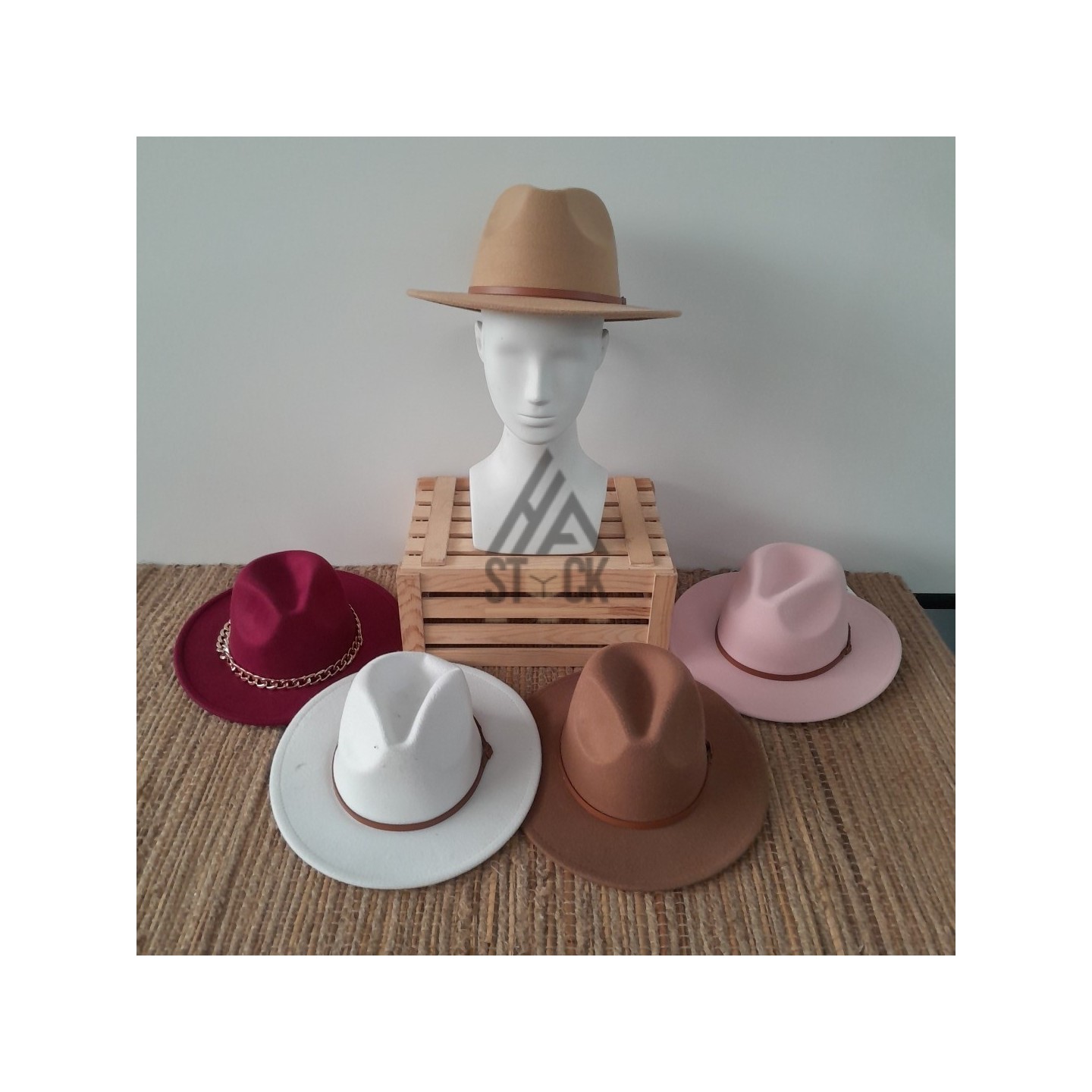 Chapeau - 34 pièces