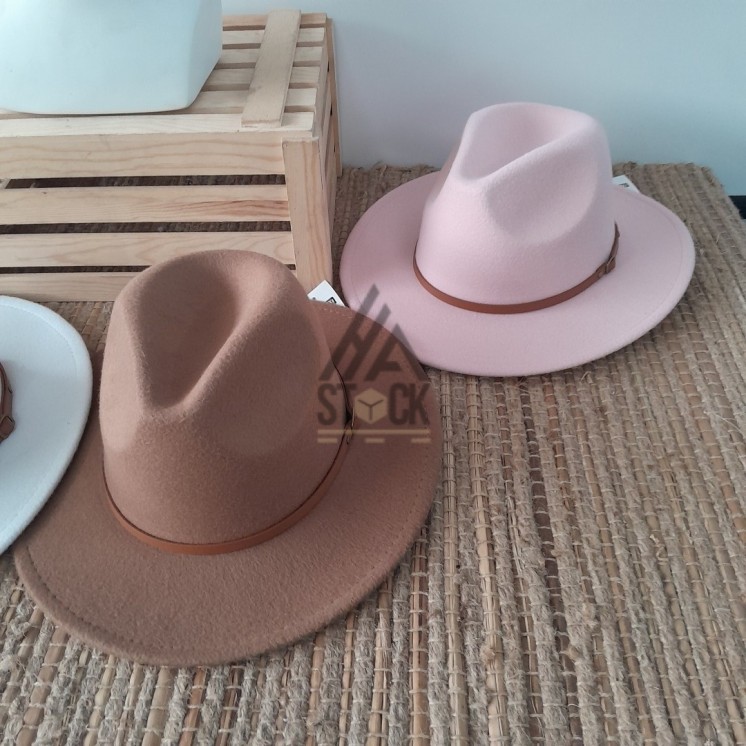 Chapeau - 34 pièces