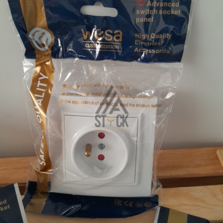 Interrupteur et prise - 200 pièces