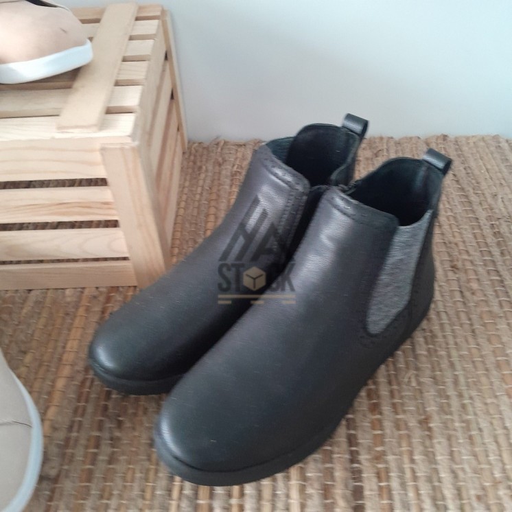 CHAUSSURE - ISOTER - 14 paires