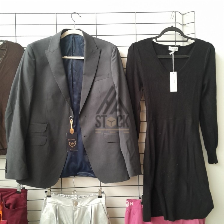 TEXTILE MARQUE  - 150 pièces