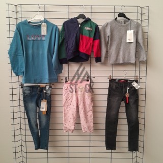 TEXTILE ENFANT de marque - 150 pièces