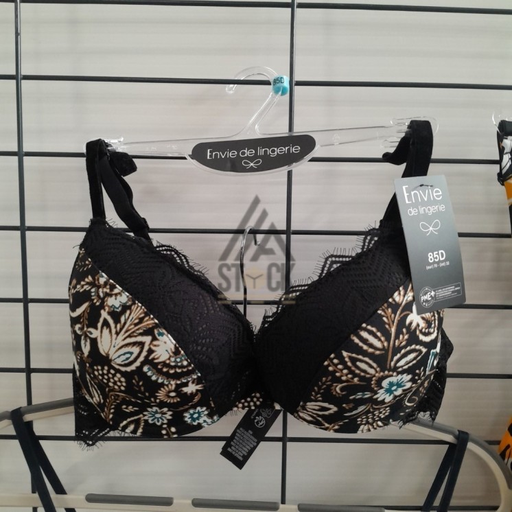 SOUS VETEMENTS DE MARQUE - 50 pièces