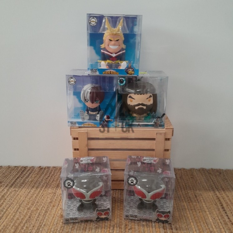 FIGURINES - 15 pièces