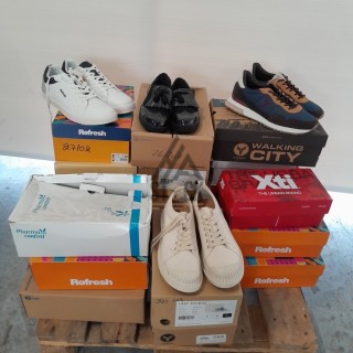 CHAUSSURE en boite  - 20 paires