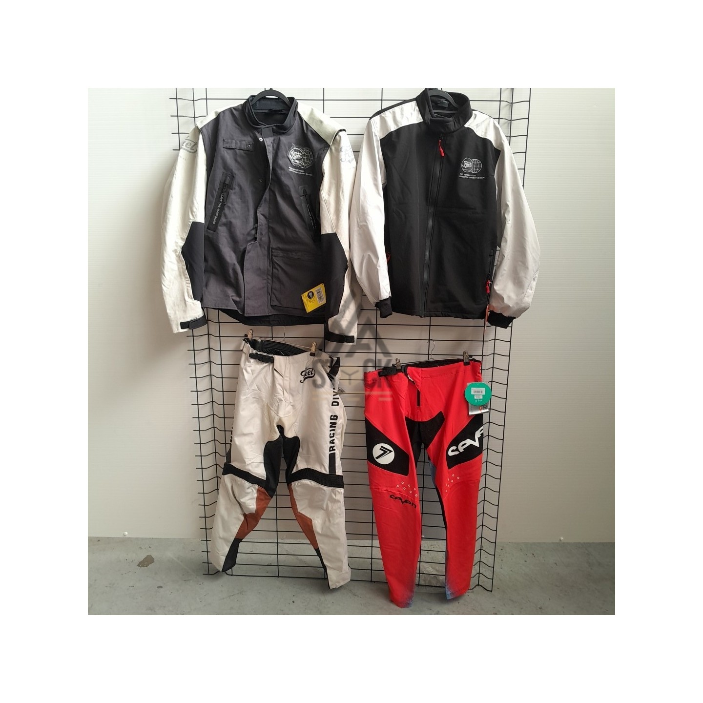 Vêtement MOTO - 16 pièces