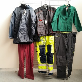 Vêtements de travail - 110 pièces